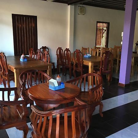 Central Backpacker Hostel Luang Prabang Buitenkant foto